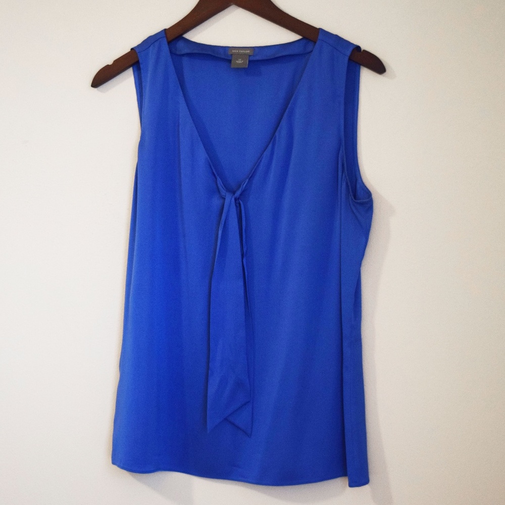 Ann Taylor Blue Tie Neck Sleeveless Blouse